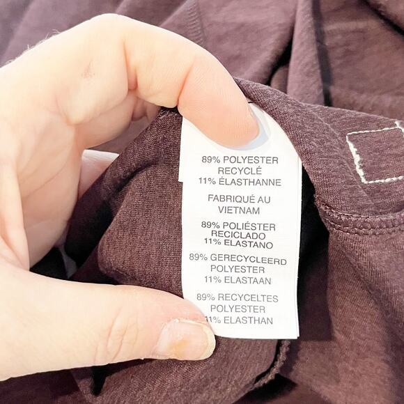 Vuori Halo Performance Long Sleeve Full Zip Hoodie 2.0 Ruby Heather Maroon XL - Picture 3 of 9